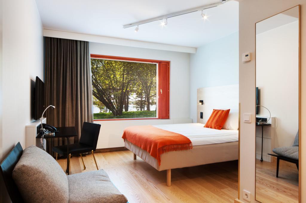 Hotel Hanasaari Еспоо Екстериор снимка