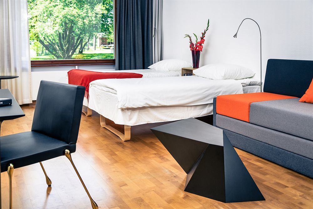 Hotel Hanasaari Еспоо Екстериор снимка