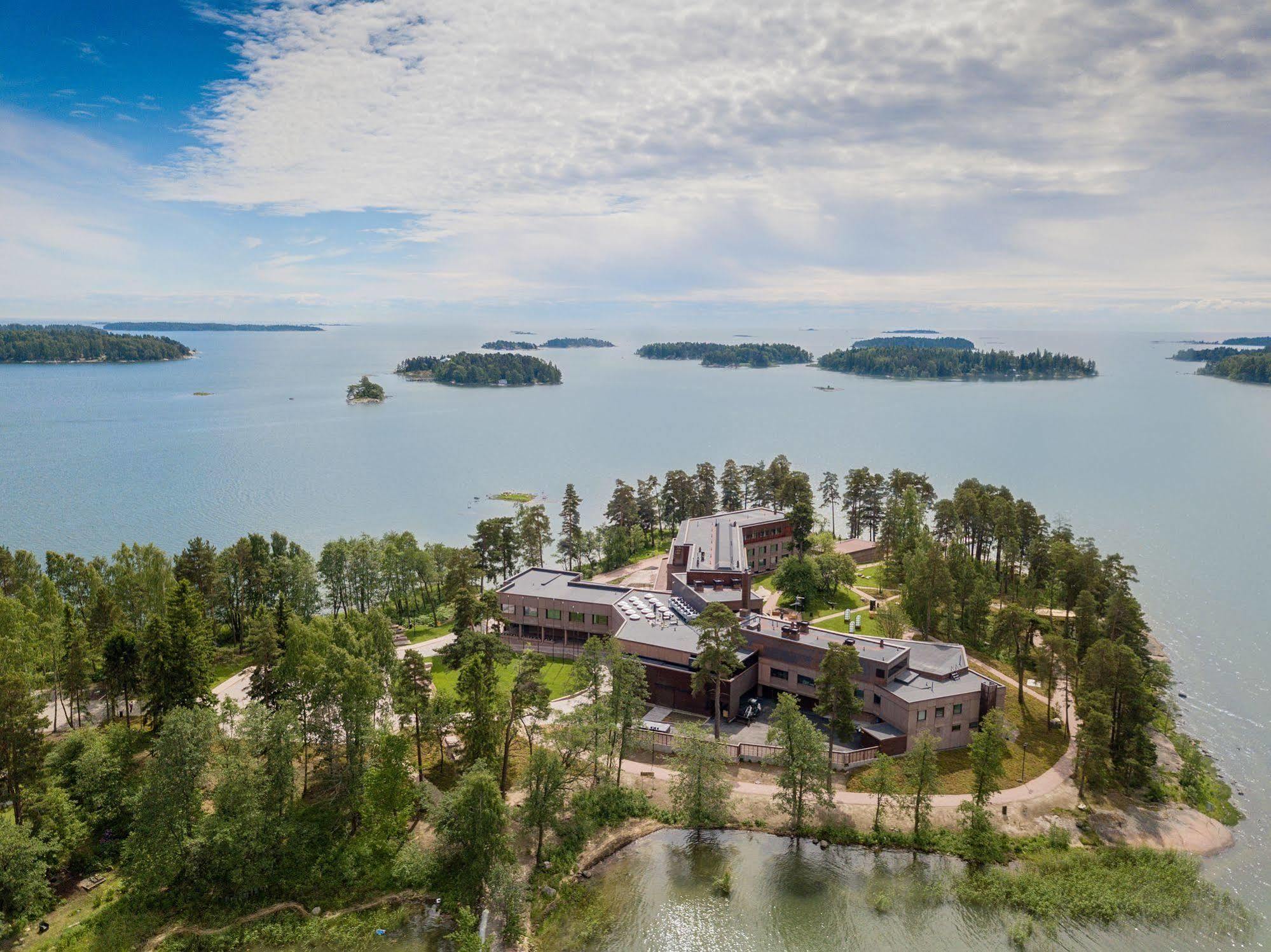 Hotel Hanasaari Еспоо Екстериор снимка