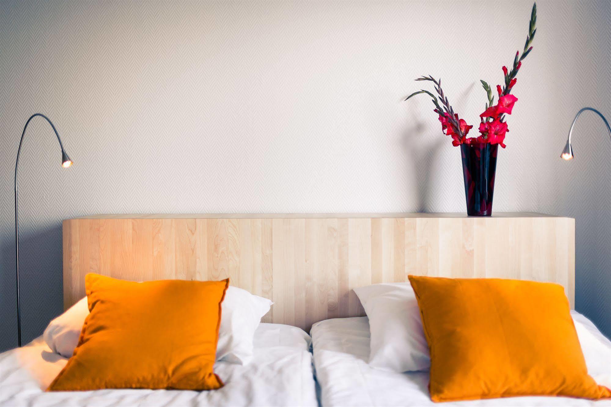 Hotel Hanasaari Еспоо Екстериор снимка